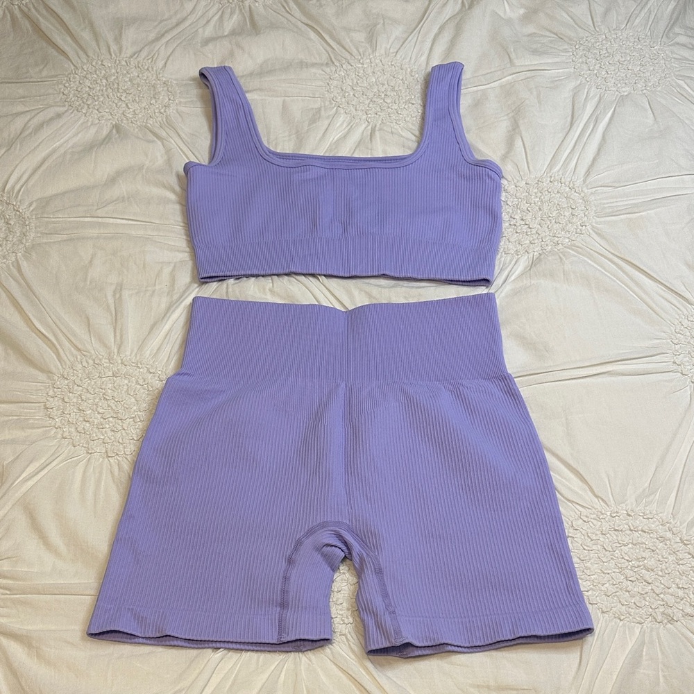 Women’s Amazon Ribbed Workout Set - Picture 7 of 11